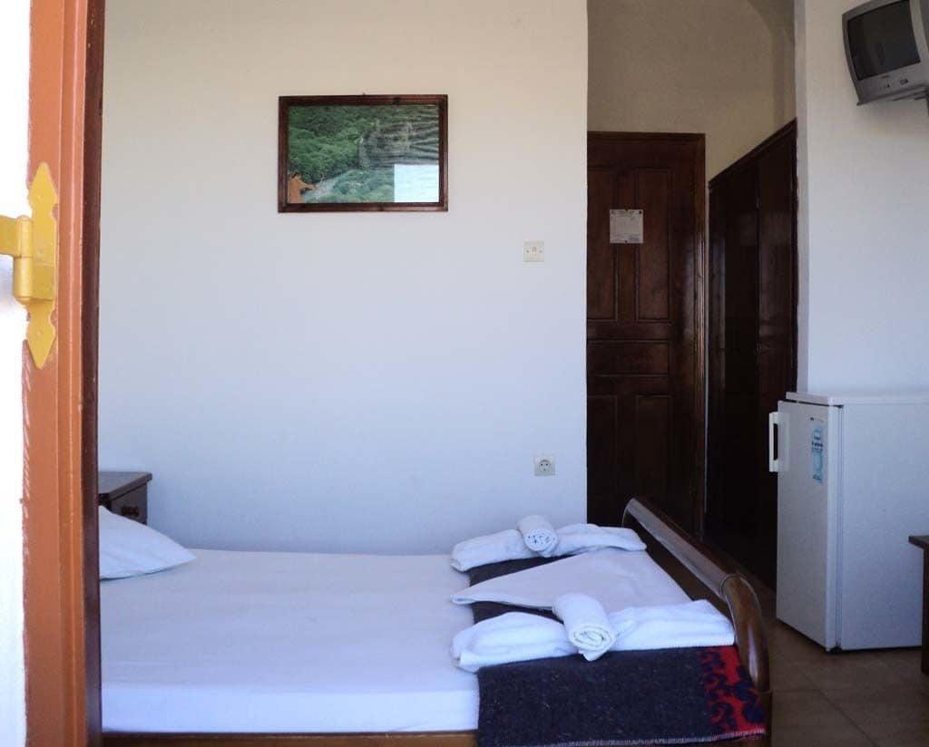 Adamastos Hotel Akrotiri  Exterior photo