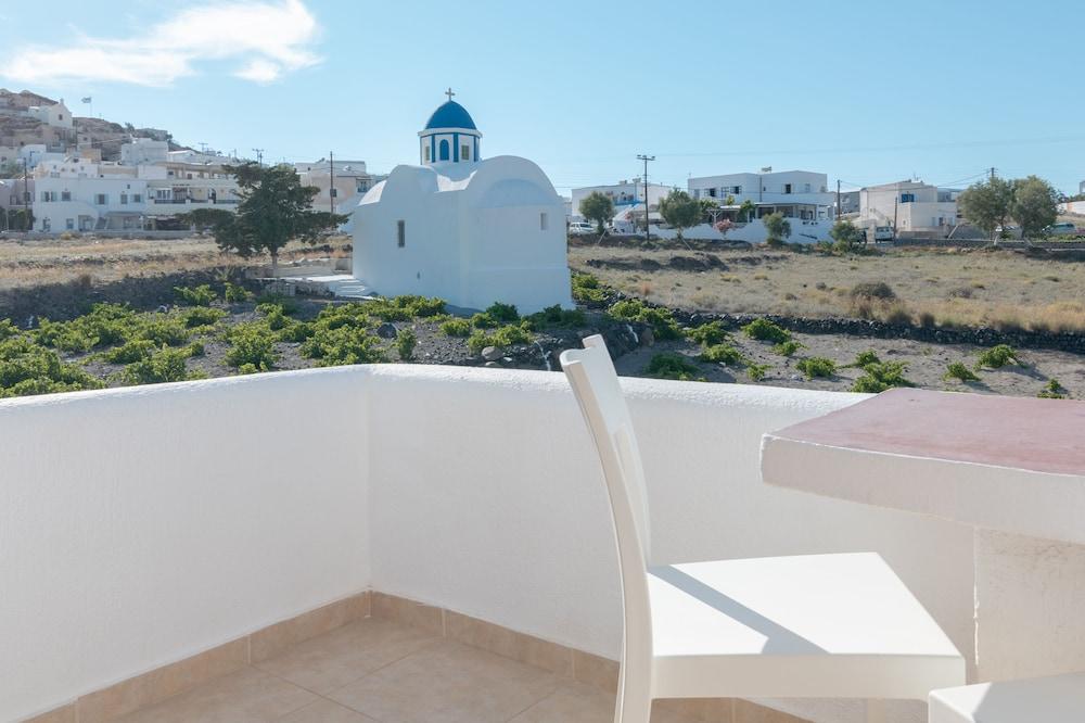 Adamastos Hotel Akrotiri  Exterior photo